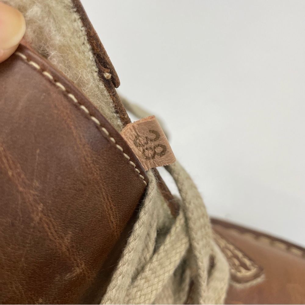 Women’s Brown Lace-Up Leather Boots with Cream Laces - Picture 14 of 15